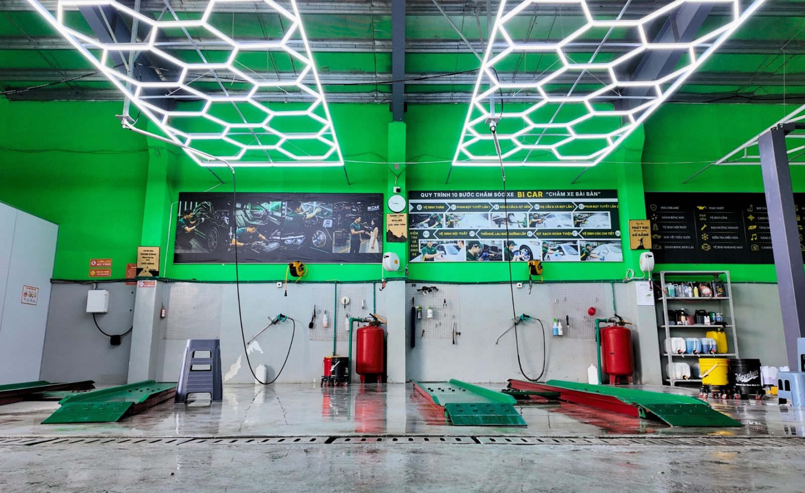 Rửa xe cao cấp